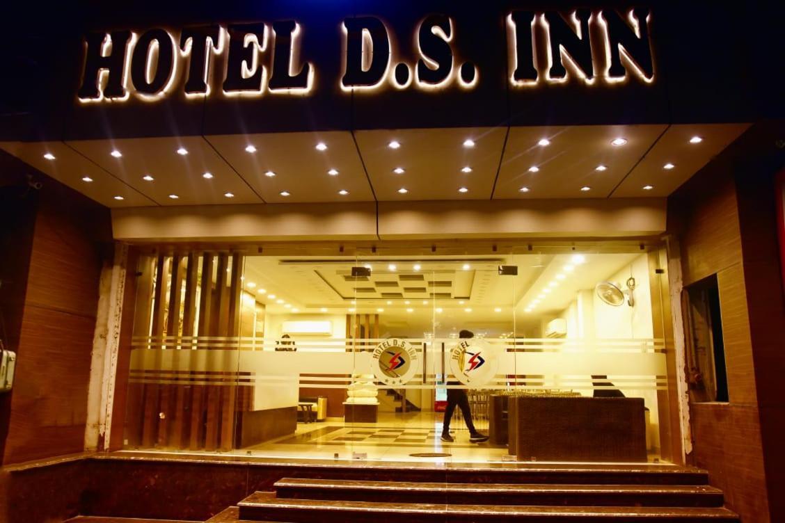 Hotel D S Inn Amritsar Exterior photo