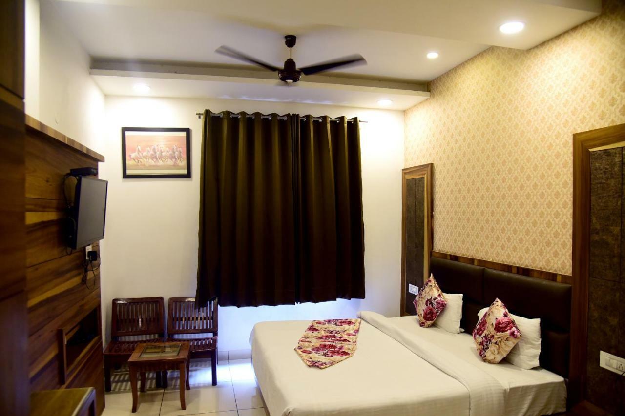 Hotel D S Inn Amritsar Exterior photo