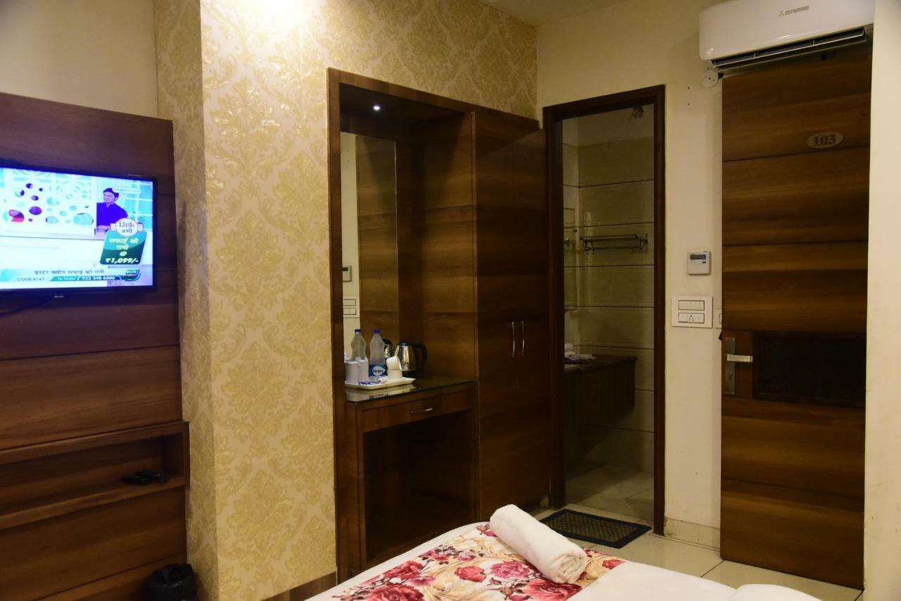 Hotel D S Inn Amritsar Exterior photo